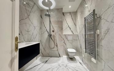 Apartment 8 rooms - image - 10