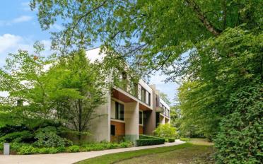 Attic flat 9 rooms - image - 6