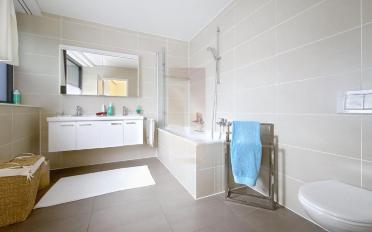 Apartment 4 rooms - image - 6