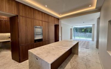 Maison 11 pièces - image - 2