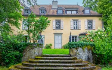 Maison 13 pièces - image - 2