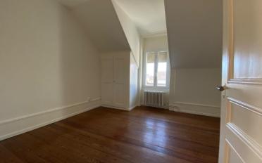 Apartment 4 rooms - image - 7