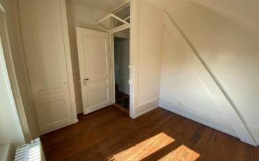 Apartment 4 rooms - image - 5