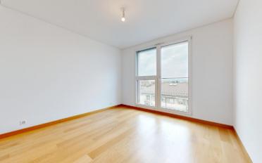 Apartment 4 rooms - image - 3