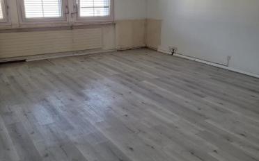 Office - image - 4