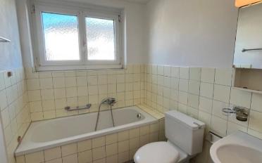 Apartment 4 rooms - image - 3