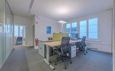 Office - image - 5