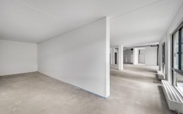 Commercial - image - 8