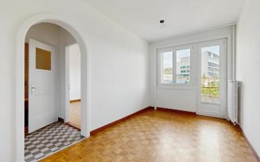 Apartment 4 rooms - image - 2