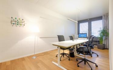 Commercial - image - 3