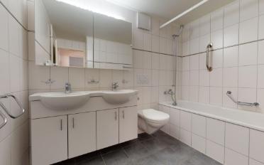 Apartment 4 rooms - image - 11
