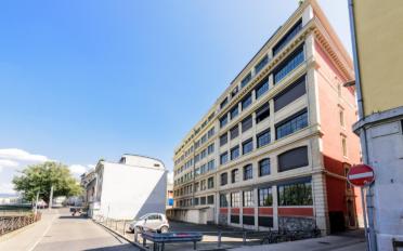 Office - image - 5