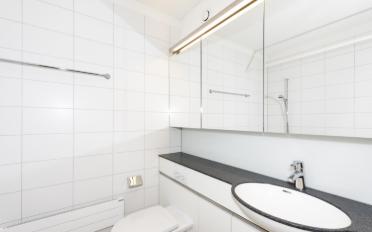 Apartment 4 rooms - image - 4