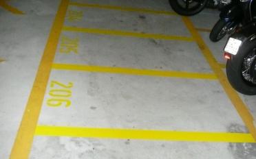 Moto Hallenplatz - image - 3