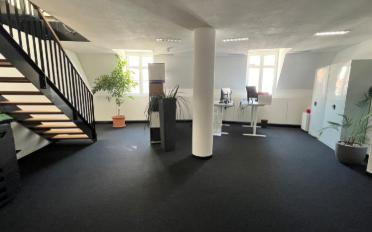Bureau - image - 3