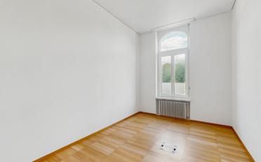 Office - image - 10