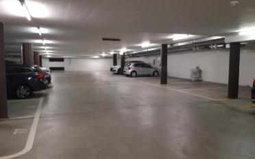 Moto Hallenplatz - image - 1