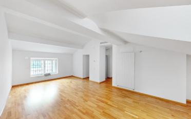 Apartment 5 rooms - image - 2