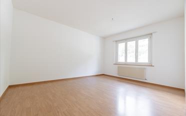 Apartment 4 rooms - image - 4