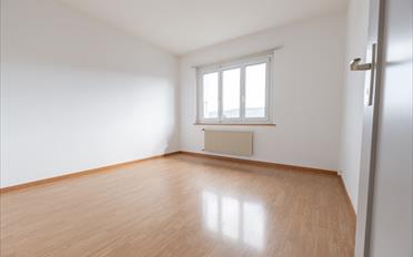 Apartment 4 rooms - image - 6