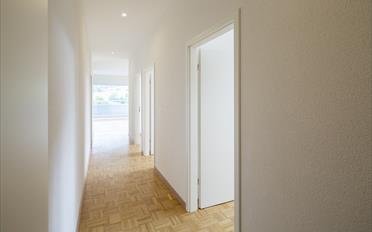 Apartment 4.5 rooms - image - 8