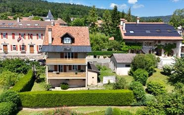 Maison 7 pièces - image - 1