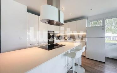 Apartment 5 rooms - image - 3
