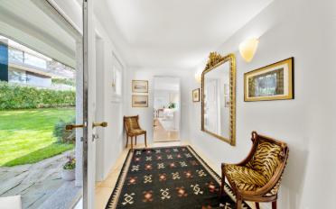 Einfamilienhaus 10.5 Zimmer - image - 2