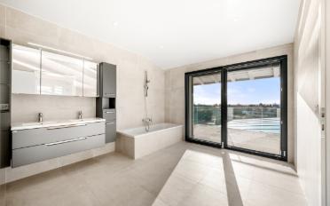 Villa 8.5 pièces - image - 9