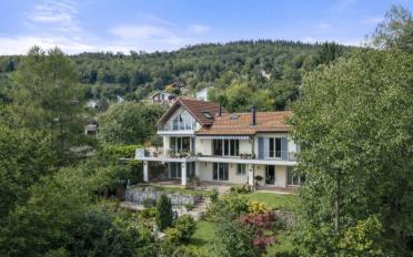 Single house 10 rooms - image - 3