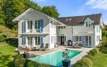Einfamilienhaus 8.5 Zimmer - image - 2
