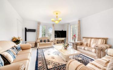 Einfamilienhaus 10 Zimmer - image - 8