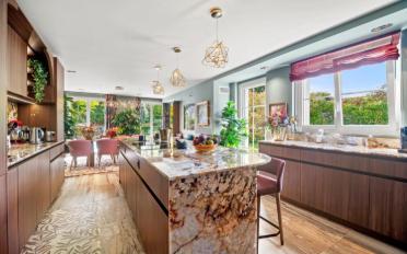 Single house 8 rooms - image - 10