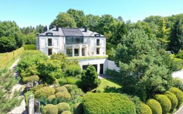 Single house 12 rooms - image - 1