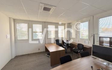 Bureau - image - 3