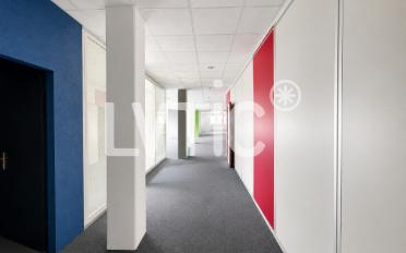 Office - image - 7