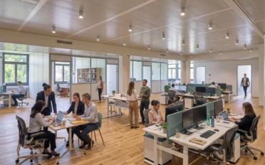 Commercial - image - 7