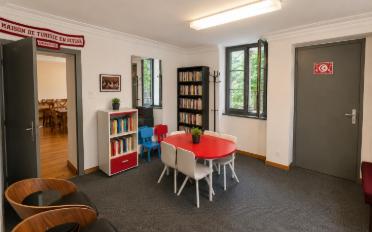 Office - image - 2
