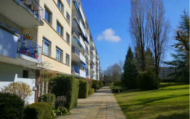 Apartment 4 rooms - image - 1