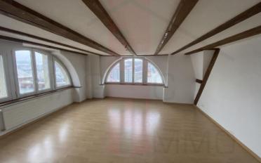 Appartement 7.5 pièces - image - 1