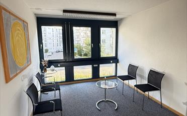 Office - image - 9