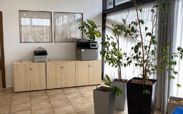 Bureau - image - 1