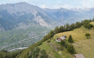 Chalet 5.5 pièces - image - 2
