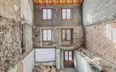 Single house - image - 3