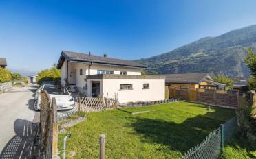 Einfamilienhaus 6.5 Zimmer - image - 2