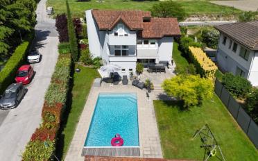 Villa 7.5 pièces - image - 1