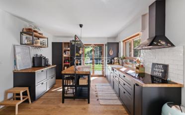 Einfamilienhaus 7.5 Zimmer - image - 3