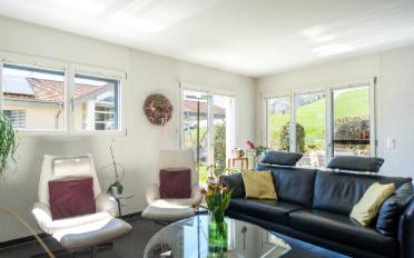 Doppeleinfamilienhaus 3.5 Zimmer - image - 5
