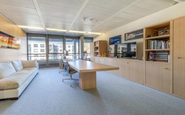 Bureau - image - 6