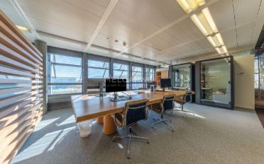 Bureau - image - 8